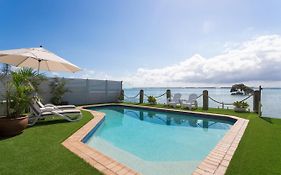 Moreton Bay Beach Lodge
